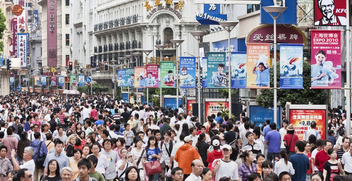 Describe China’s Decline Population In 2025